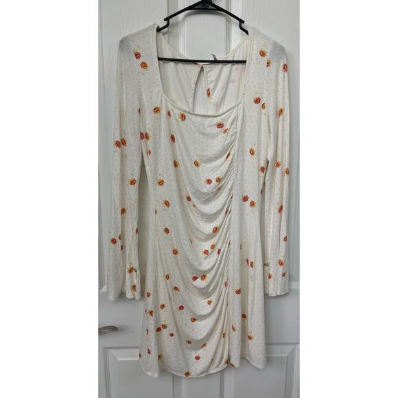 FREE PEOPLE Celia Ivory Combo Floral Mini Dress Size Medium boho hippie cottage - Picture 2 of 8
